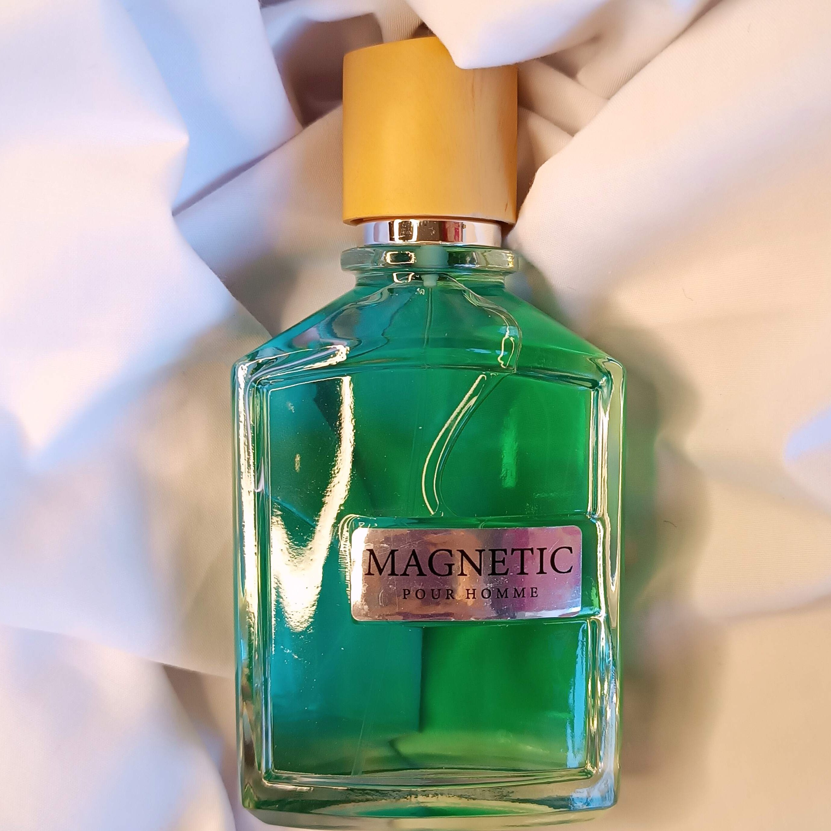 عطر مگاماره ۱۰۰ میل شرکت آرتی RT